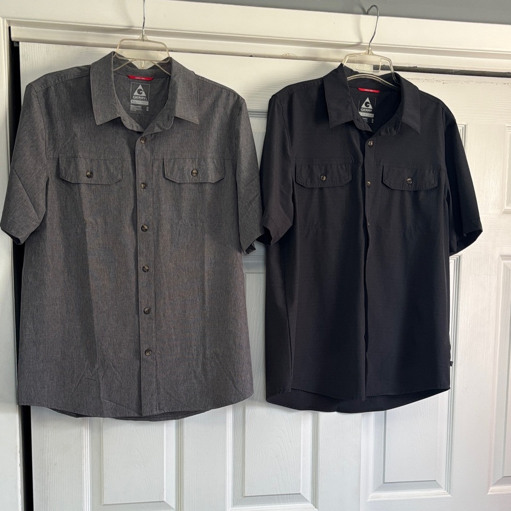 **Bundle** Men’s Gerry short sleeved button down shirts